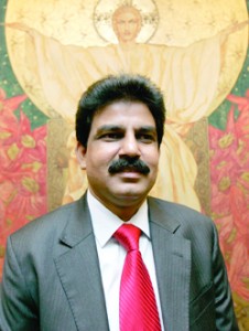 Shahbaz Bhatti, politicien chrétien et martyr (photo CNS/Bob Roller).