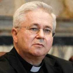 Mgr Mario Toso, secrétaire du Conseil pontifical « Justice et Paix ».
