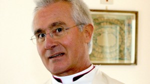 Monsignor Nunzio Scarano, actuellement détenu en prison pour blanchiment d'argent.