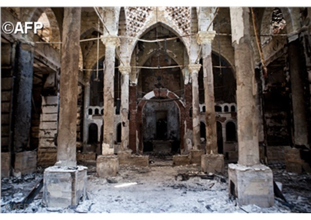 Égypte : des Musulmans prêts à défendre les églises menacées