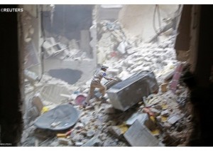 Bombardement à Alep (photo: Reuters).