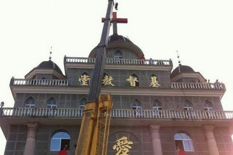 Chine : La guerre contre les croix unit les chrétiens
