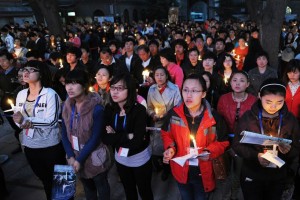 Des chrétiens chinois célèbrent la Pâques (photo: Mark Ralston/AFP).