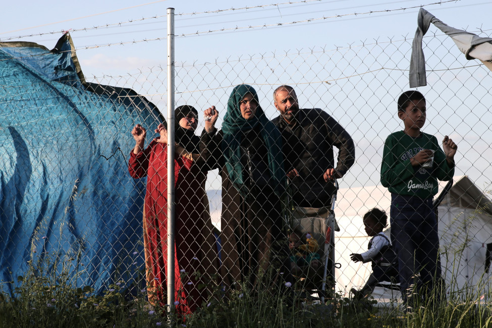 Un prêtre au chevet des migrants en Grèce témoigne