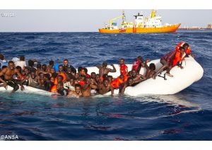 Migrants en provenance de la Libye, au large de l'Italie - ANSA