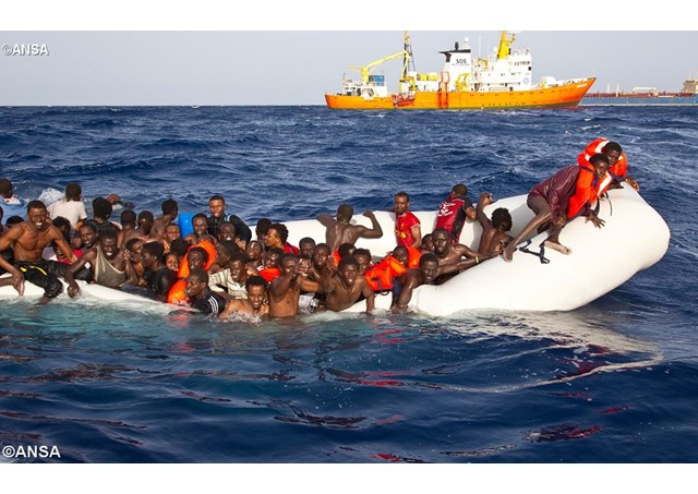 Viols, tortures, extorsions : le drame des migrants en Libye