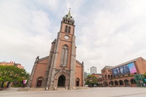 Église Myeong Dong en Corée du Sud © Oleg Zartdinov : Shutterstock.com